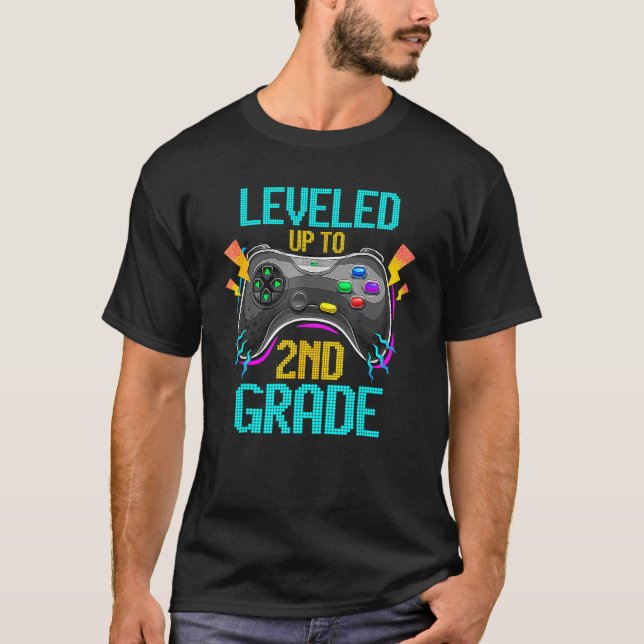 T-shirt Leveled Up To 2nd Grade Video Gamer Back To School (Devant)