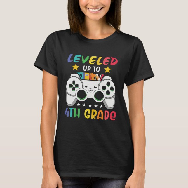 T-shirt Leveled Up To 4th Grade  Gaming 3rd Grade Graduati (Devant)