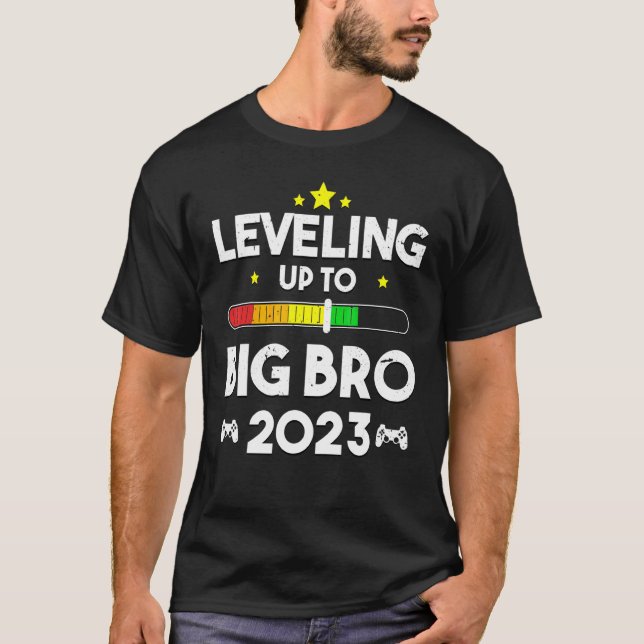 T-shirt Leveling To Big Bro Promu À Brother Est 202 (Devant)