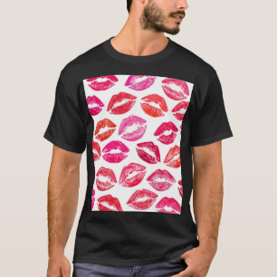 T-shirt Lèvres rouges, arrière - plan blanc.
