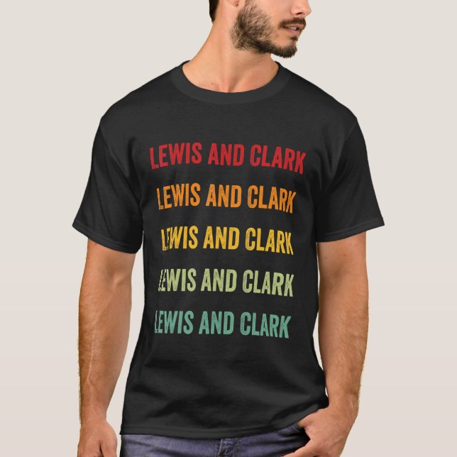 T-shirt Lewis et Clark County Montana Rainbow Text Design (Devant)