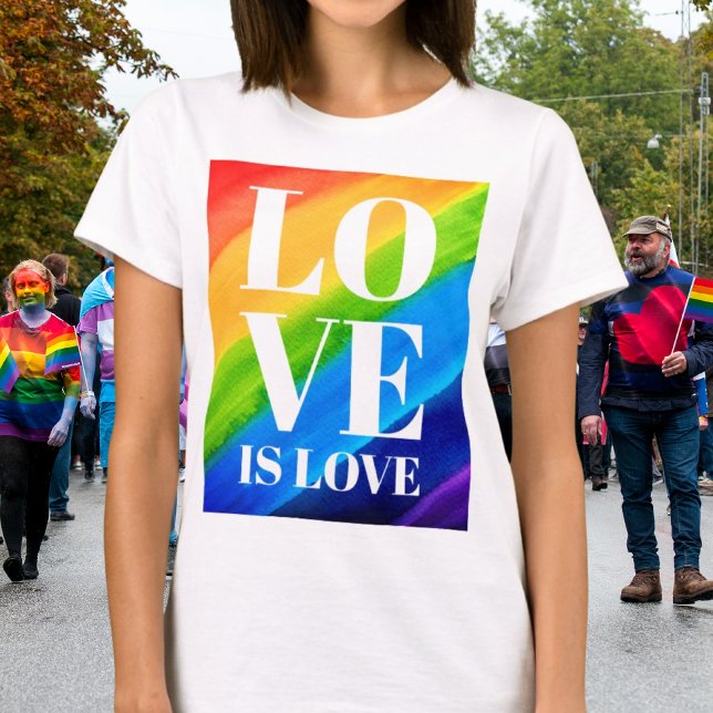 T-shirt Lgbt L'Amour Gay pride Est Amour (Créateur téléchargé)