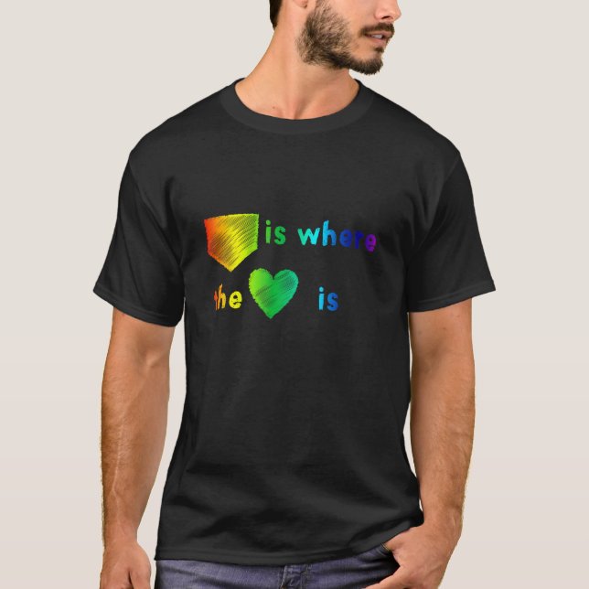 T-shirt LGBT Rainbow Softball Baseball Home est là où le H (Devant)