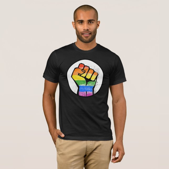 T-SHIRT LGBTQ RÉSISTENT AU POING (Devant entier)