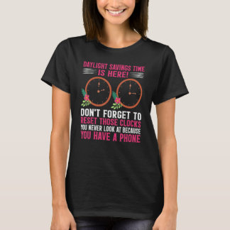 T-shirt L'heure d'été est ici amusante lumière d'été Savin