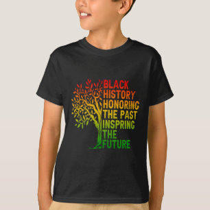 T-shirt L'histoire noire honore le passé de la fierté afri