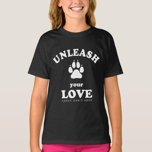 T-shirt Libérez votre amour | Devis d'adoption de chien (Devant)