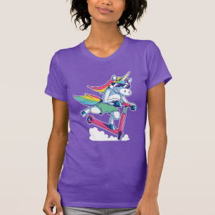 T-shirt Licorne sur un scooter