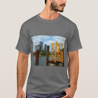 T-shirt Lignes verticales urbaines