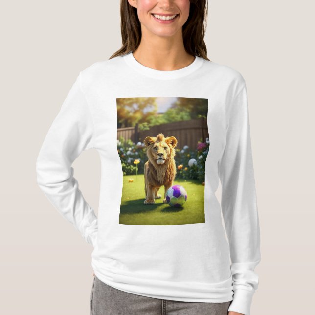 T-shirt Lion Cub's Playtime : Mère et Cub dans le jardin (Devant)