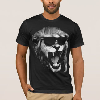 T-shirt Lion louche