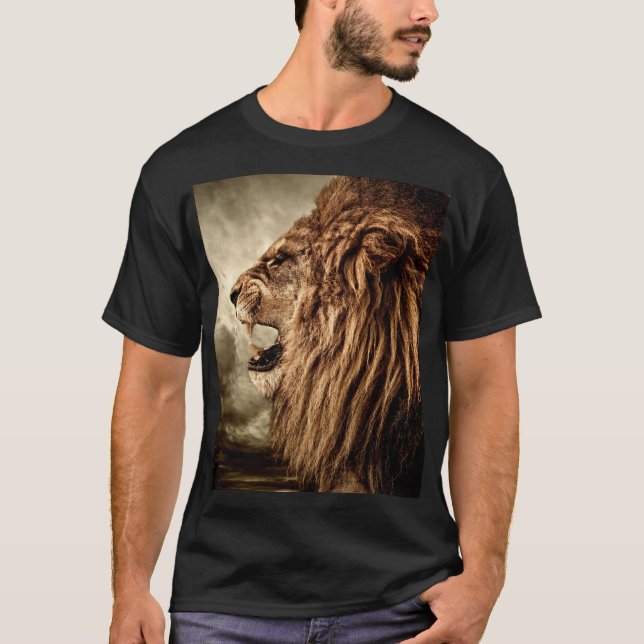 T-shirt Lion rugissant : Art Vintage majestueux. (Devant)