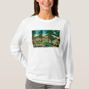 T-shirt Loge de lac crater et vieux lac PinesCrater, OU