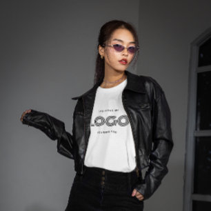 T-shirt Logo rectangulaire moderne blanc et noir