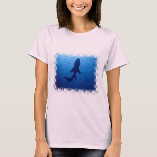 T-Shirt Long Sleeve, Dames D'Attaque De Requin (Devant)