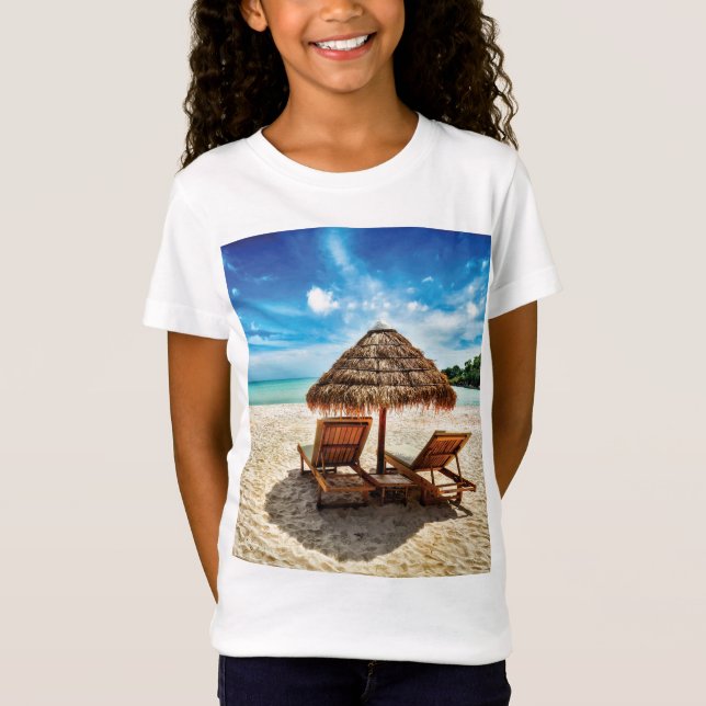 T-Shirt Lounge on beach throw pillow (Devant)