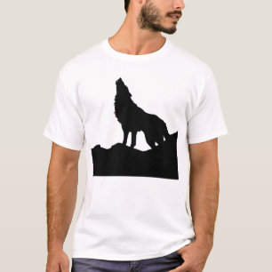 T-shirt Loup solitaire debout sur une colline