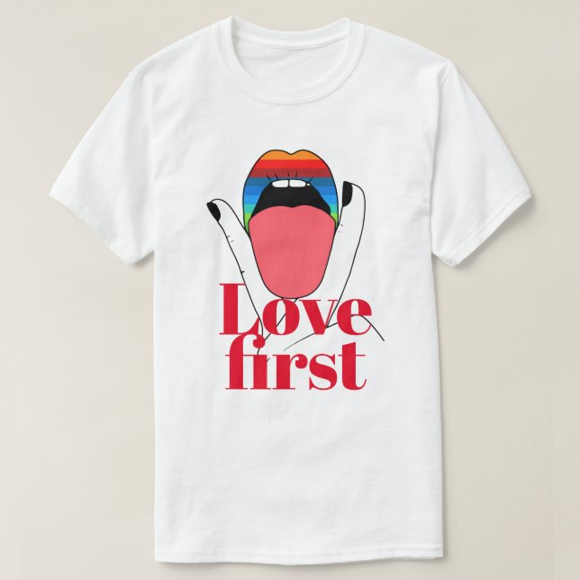 T-shirt Love First (Design devant)