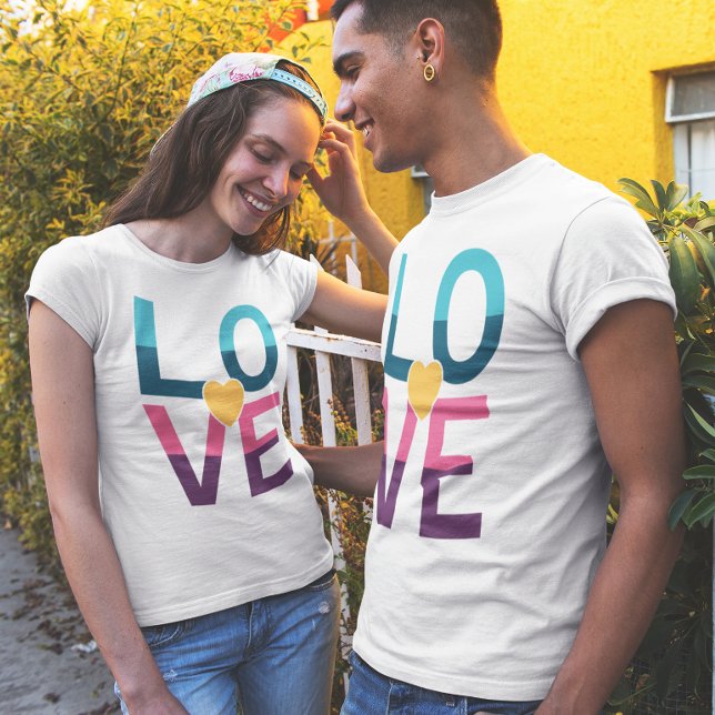 T-shirt Love Life (Couples being happy together)