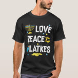 T-shirt Love Peace Latkes Hanoukka Chanukah Jewish Funny G<br><div class="desc">Drôle cadeau tee - shirt pour votre famille et vos amis le Premier Jour de l'école, 100 Jours Derniers de l'école, Semaine de l'appréciation de l'enseignant, Retraite, Retour à l'école, vacances, Noël, Nouvel An chinois, Saint-Patrick, Fête des animaux, Halloween, Hannukah, Chanukah Hanoukka Jour juif, Cinco de Mayo, Fête des mères...</div>