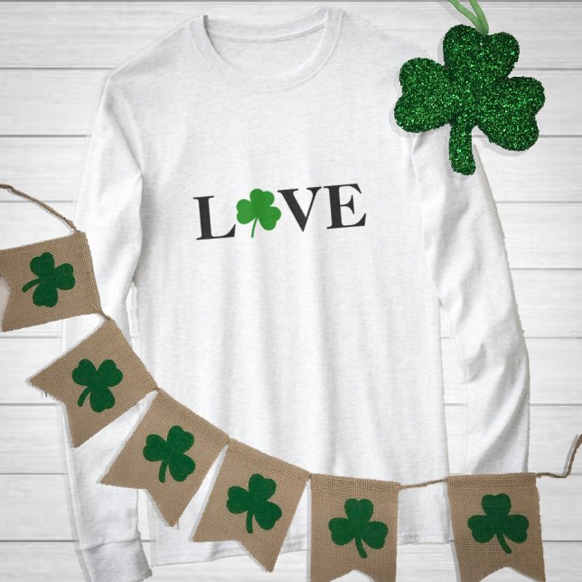 T-shirt Love Shamrock St. Patrick's Day (Créateur téléchargé)