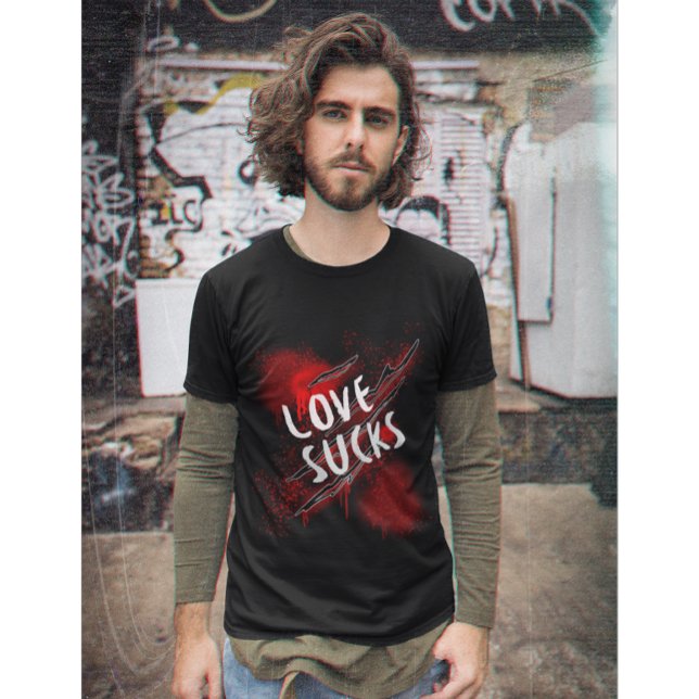 T-shirt Love Sucks, Anti Valentine's Day Style gothique (Créateur téléchargé)