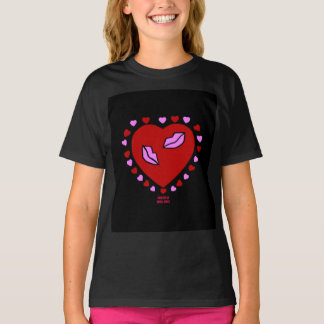 T-shirt Lovely Heart Kisses Girls Basic Black T Shirt