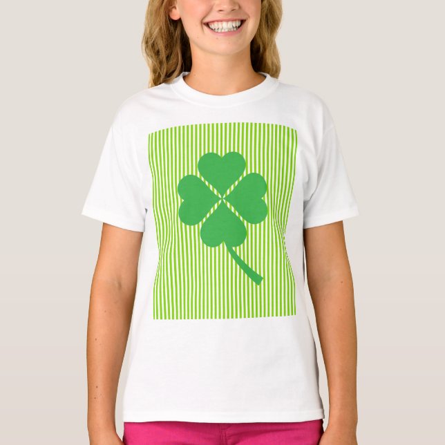 T-shirt Lucky Four Leaf Shamrock Design-87906 (Devant)