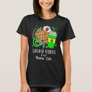 T-shirt Lucky Vibes & École Nurse Life Jour de la Saint Pa
