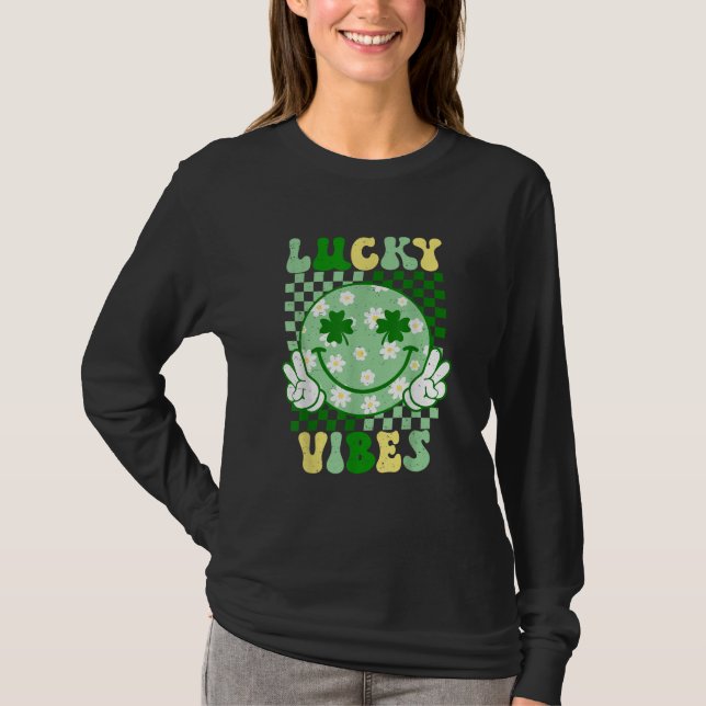 T-shirt Lucky Vibes Heureux Shamrock de la Saint Patrick (Devant)