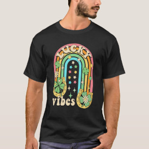 T-shirt Lucky Vibes Rétro Arc-en-ciel Saint-Patrick Groovy
