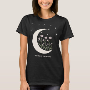 T-Shirt Lune Céleste et Étoiles Florales
