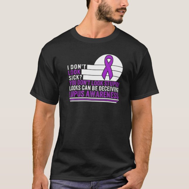 T-shirt Lupus Sensibilisation Ne Semble Pas Malade Violet  (Devant)