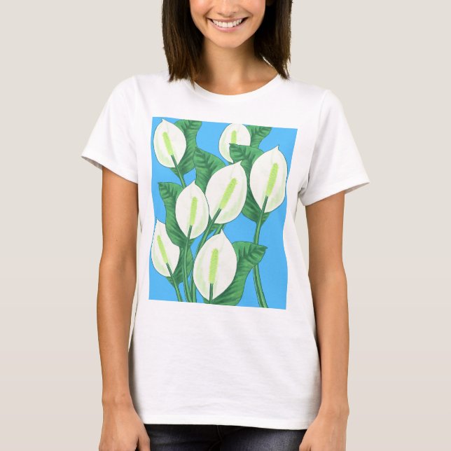 T-shirt Lys blancs sur arrière - plan bleu pâle (Devant)