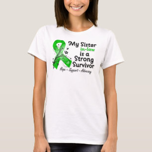 T-shirt Ma belle-soeur est un ruban fort de vert de