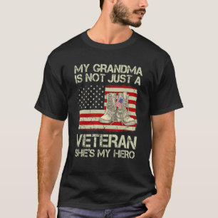 T-shirt Ma Grand-Mère Pas Seulement Vétéran Elle Est Héros