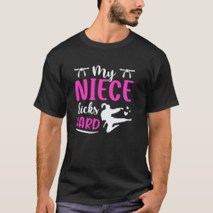 T-shirt Ma nièce donne des coups de karaté Tante Karaté Ta