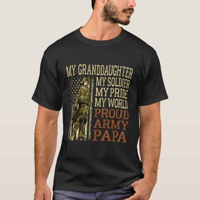 T-shirt Ma petite-fille Mon héros soldat Fière Armée Papa  (Devant)
