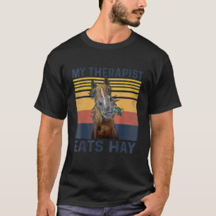 T-shirt Ma thérapeute mange du foin Cheval