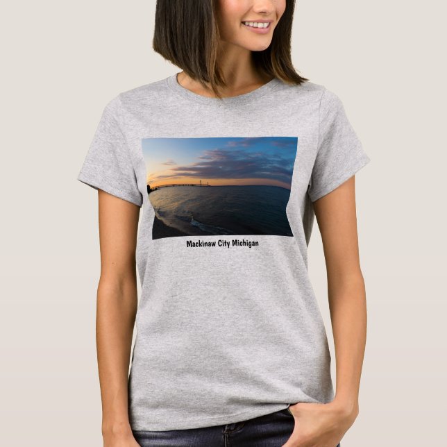 T-shirt Mackinaw City Dusk (Devant)
