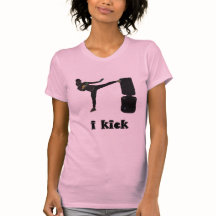 Madame Kickboxer/moi donnent un coup de pied