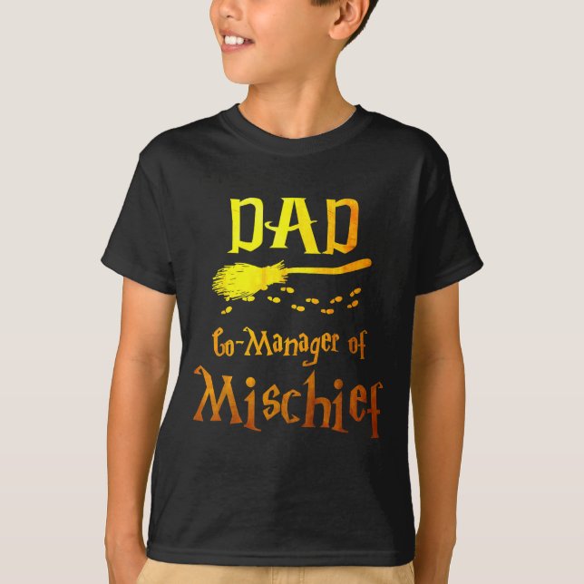 T-shirt Magical Dad, Manager Of Mischief Birthday Family M (Devant)