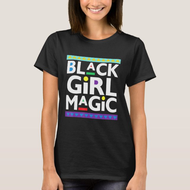 T-shirt Magie de fille noire (Devant)
