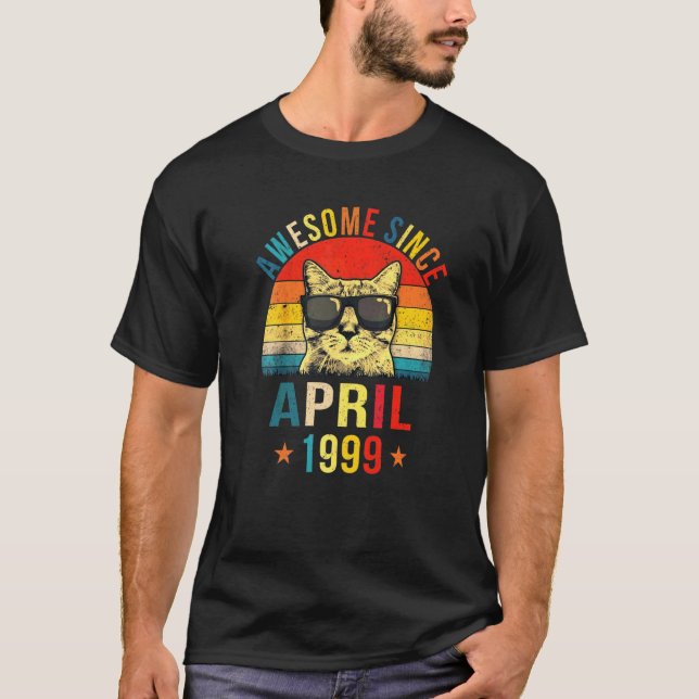 T-shirt Magnifique depuis avril 1999 22e Anniversaire Chat (Devant)