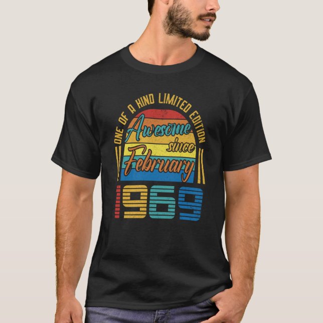 T-shirt Magnifique depuis février 1969 54 Ans 54e Birt (Devant)