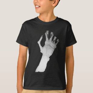 T-shirt mains knarled par monstre horrible effrayant
