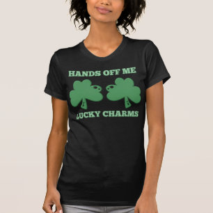 T-shirt Mains outre de moi charmes chanceux