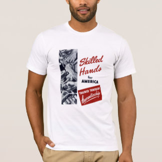 T-shirt Mains qualifiées pour l'Amérique -- 2ÈME GUERRE