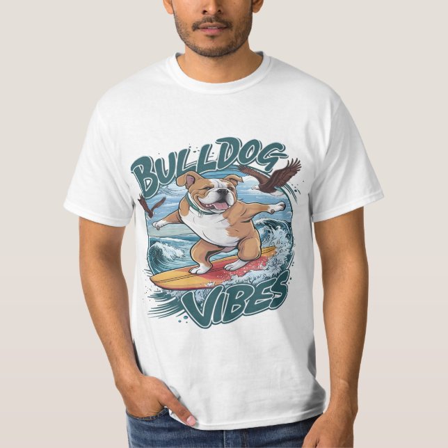 T-shirt Majestic Bulldog Surfer (Devant)