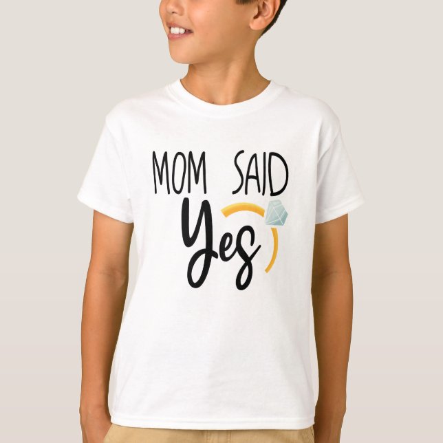T-shirt Maman A Dit Oui, Mariage Faire-part bébé (Devant)